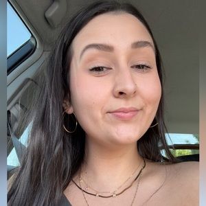 Meet your Posher, Sierra